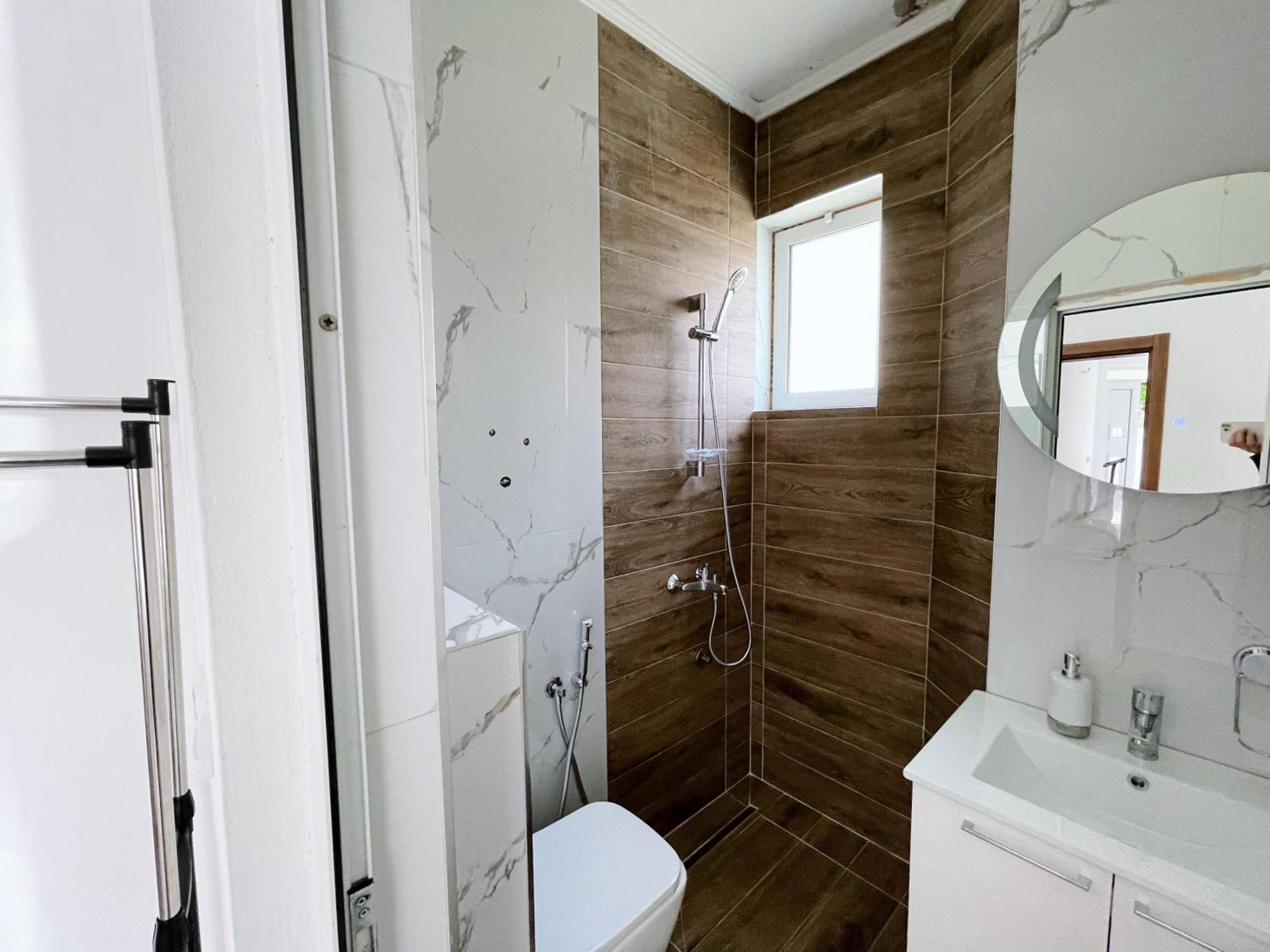 Guest House Koliqi - Hotel & Apartments Улцинь Экстерьер фото